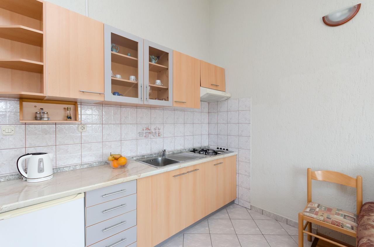 Apartments Krunoslav Punat Eksteriør bilde